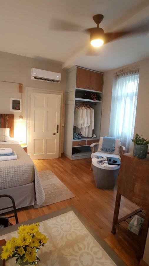 The "Fan" Studio In The Heart Of Old Corfu Town Exterior photo