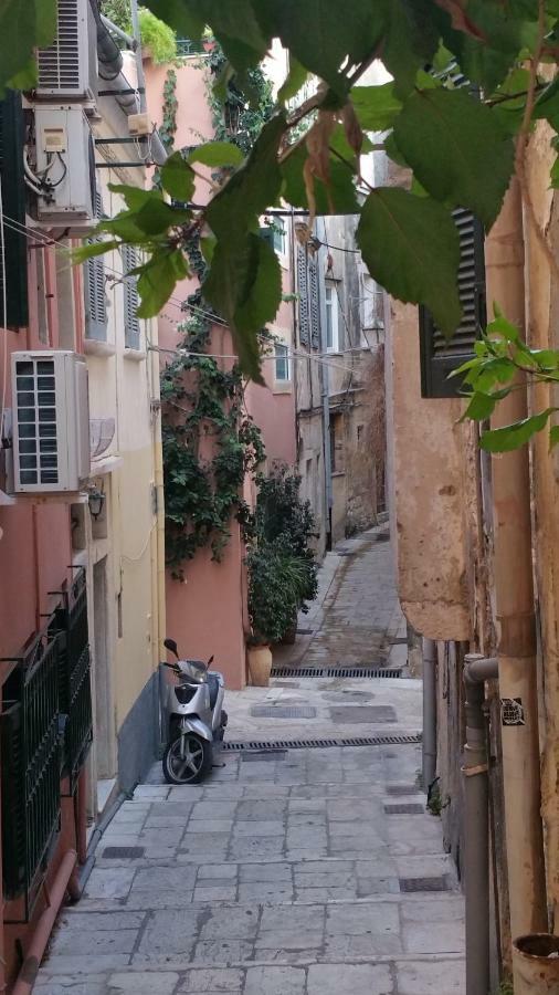 The "Fan" Studio In The Heart Of Old Corfu Town Exterior photo
